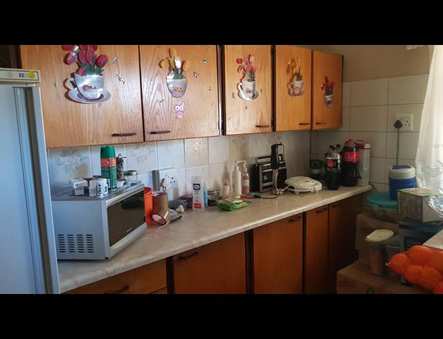 3 BEDROOM HOUSE SOLD IN STILFONTEIN EXT 2